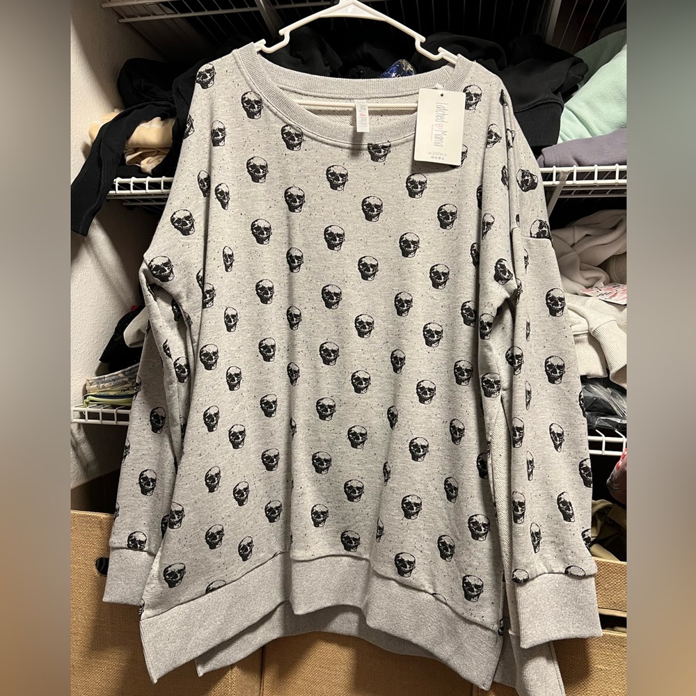 Latched Mama Crewneck Skulls XL / 1X